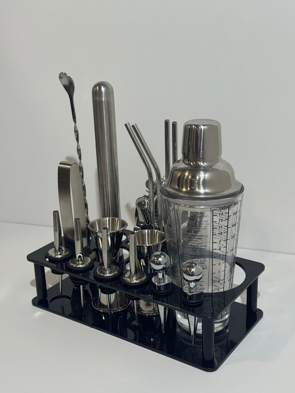 Bar Tool Set - 18 Pieces