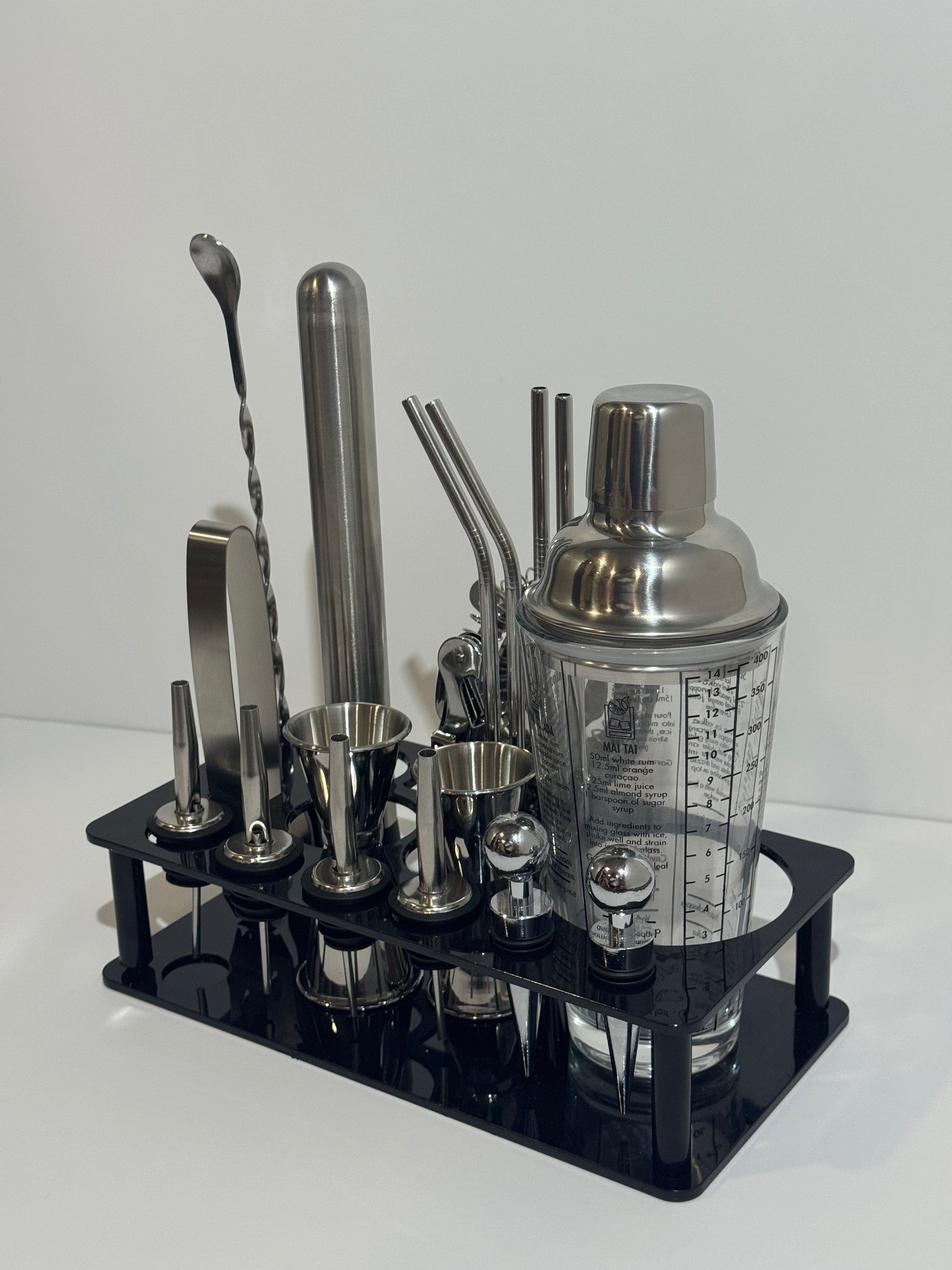 Bar Tool Set - 18 Pieces