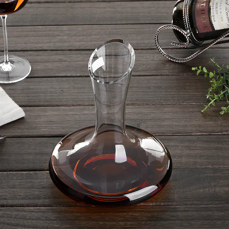 Elegant Handmade Crystal Red Wine Decanter – 1000ml with Spout